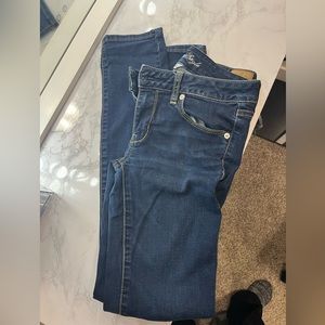 American eagle size 6 skinny jeans